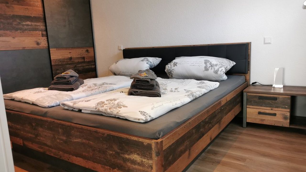 Schlafzimmer - Zimmerübersicht Schlafzimmer - Zimmerübersicht